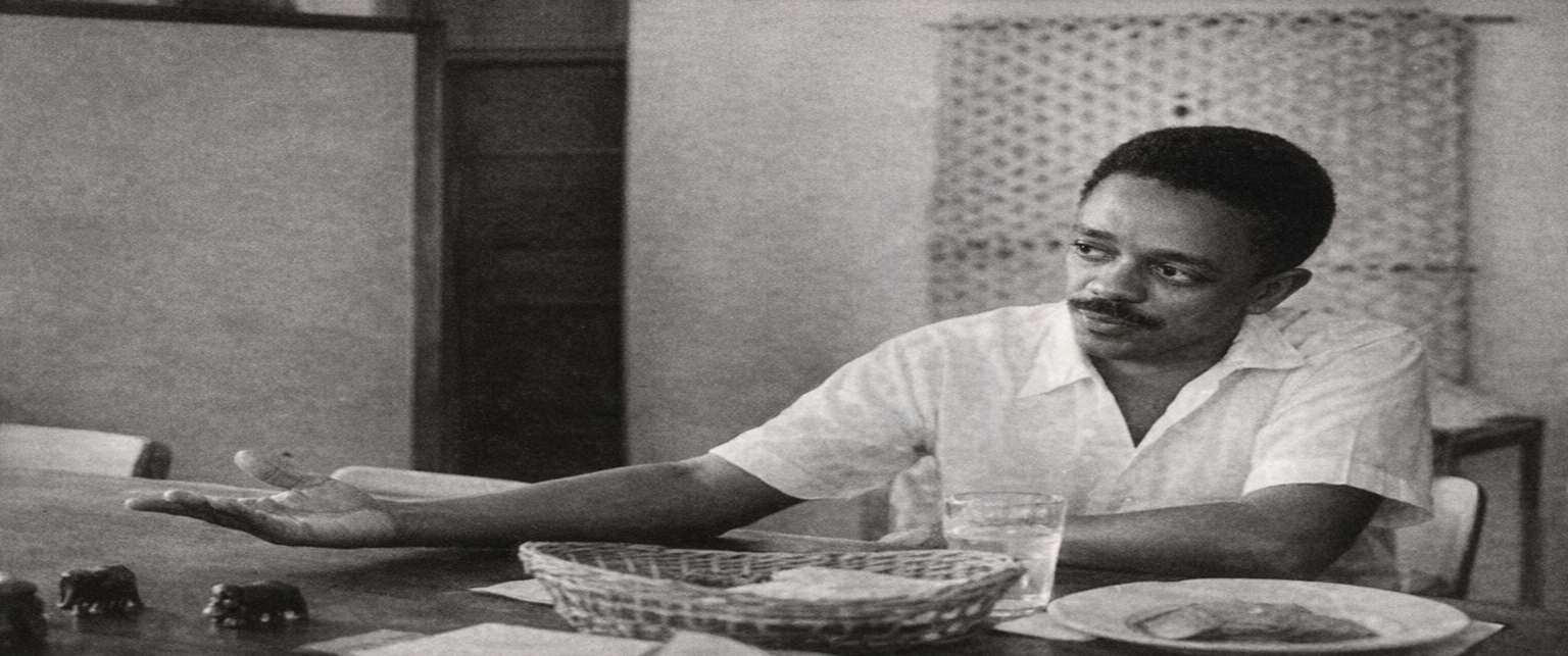 Imagem de referência de Peter Abrahams